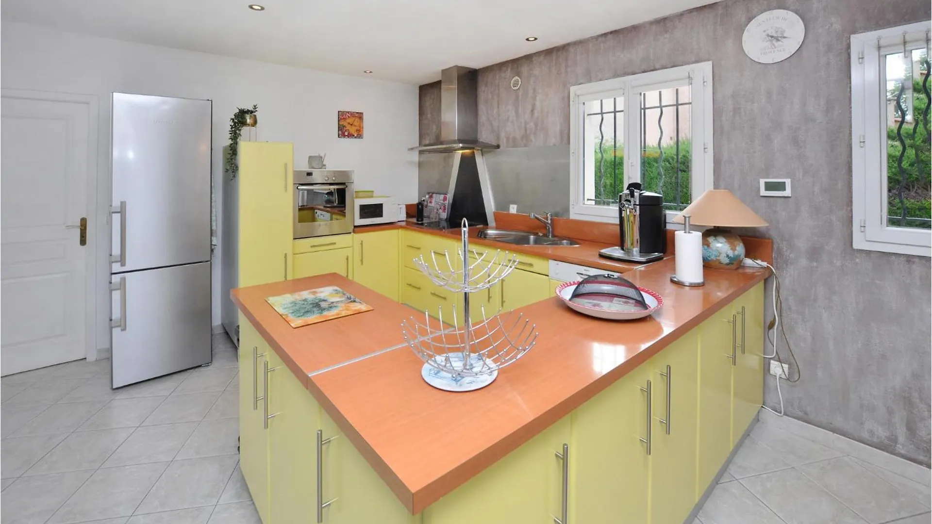 Cozy Home In Saint-Cezaire-Sur-Siag Saint-Cezaire-sur-Siagne